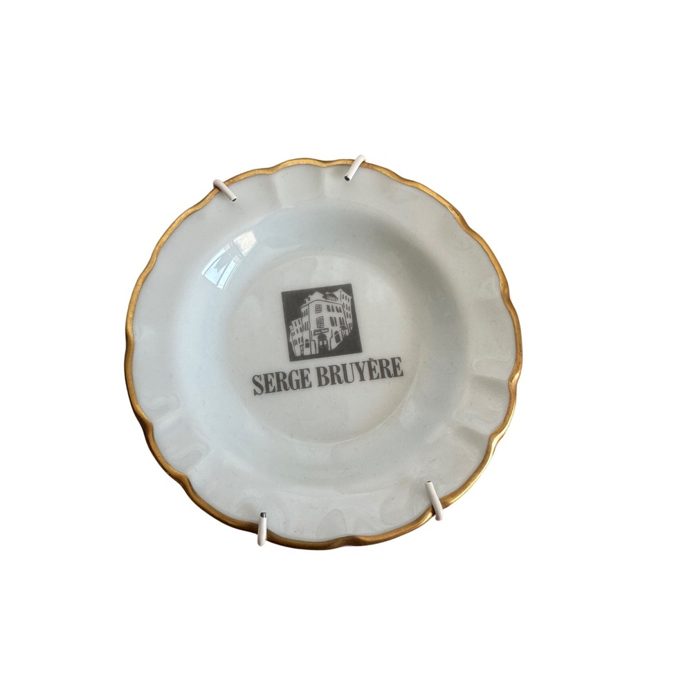 Tharaud Limoges Serge Bruyere Quebec Porcelain‎ Mini Plate Gold Rim France 4.75"